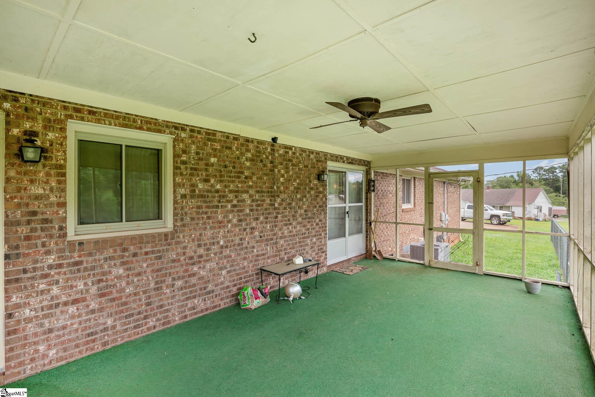 1271 Grassy Pond Road Gaffney, SC 29341 - Photo 28 of 36