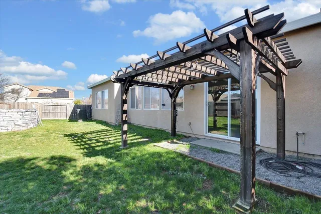 $512,500 | 3622 Morning Glory Street, Plumas Lake, CA 95961