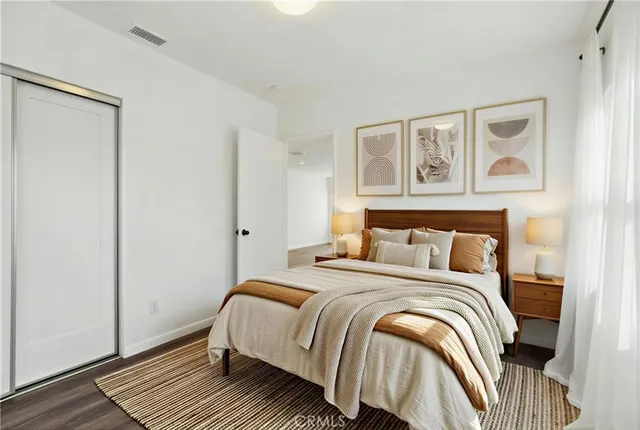 $1,628,000 | 202 Mira Mar Avenue, Long Beach, CA 90803