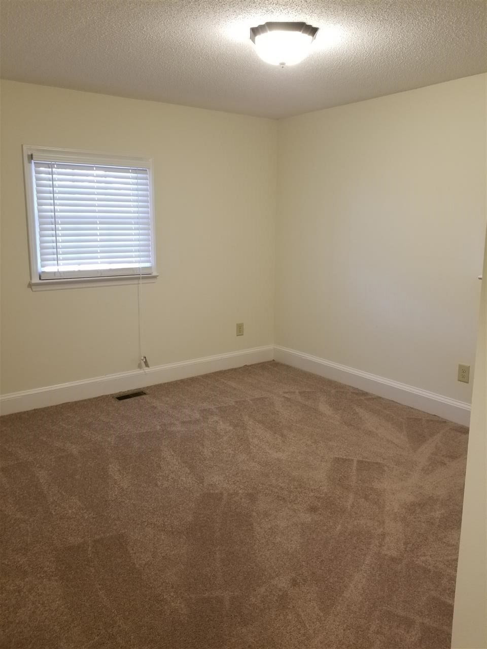 821 Davis Mill Road Selma, NC 27576 - Photo 11 of 16 Photo 11