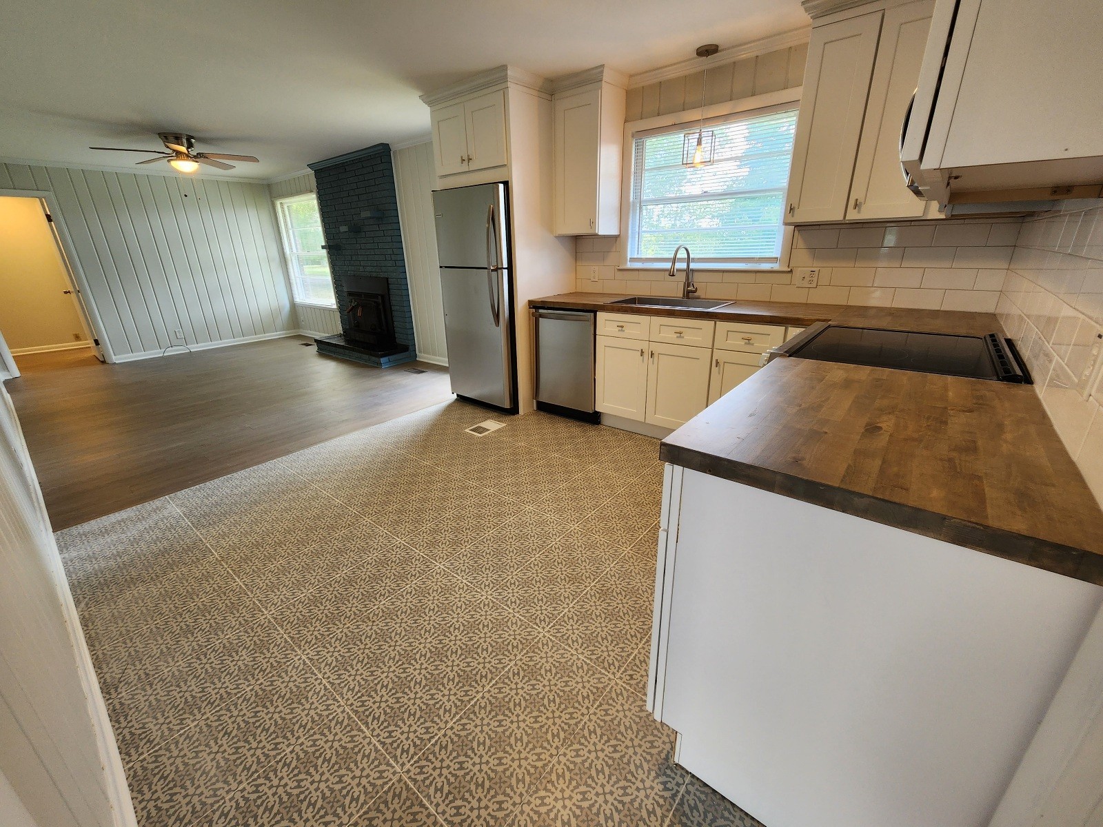 614 Ronnie Road Madison, TN 37115 - Photo 3 of 18 Gallery Image 3