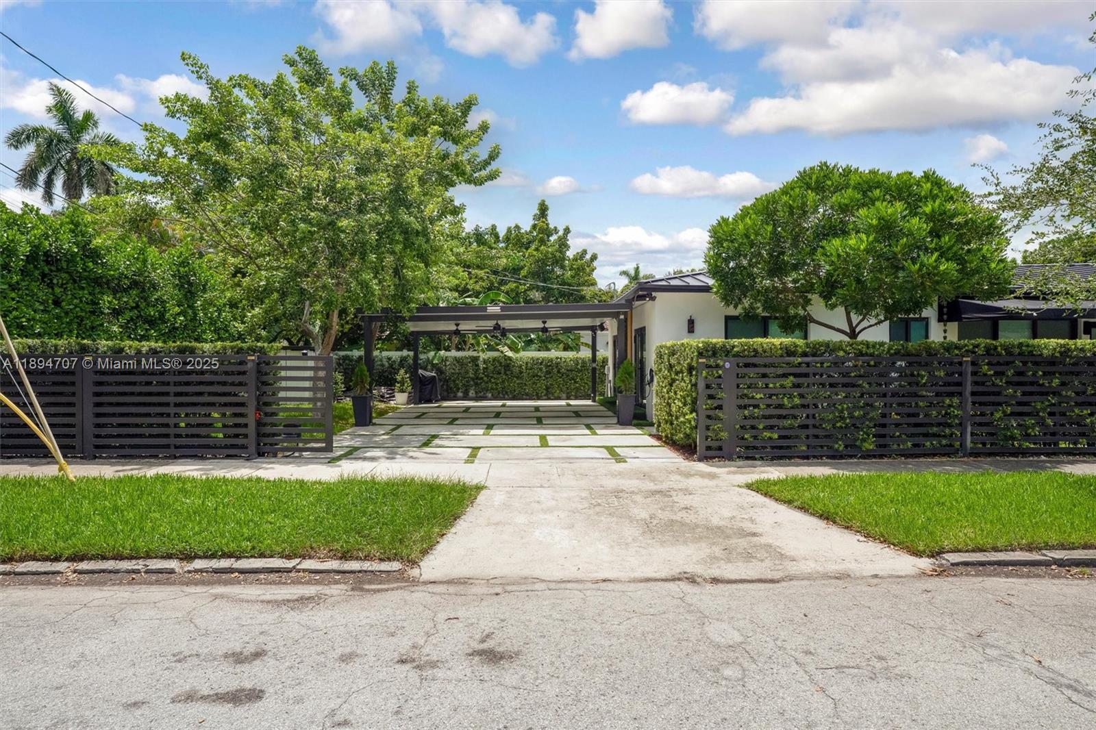 2484 Southwest 25th Street Miami, FL 33133 - Photo 3 of 53 a view of backyard with green space