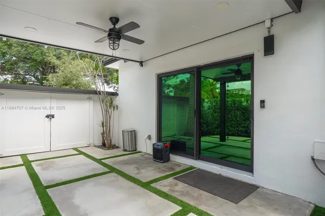 a picture of a screen