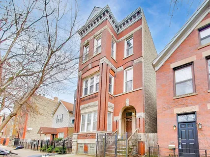 $1,295,000 | 1639 North Claremont Avenue, Chicago, IL 60647