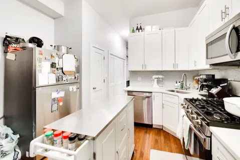 $1,295,000 | 1639 North Claremont Avenue, Chicago, IL 60647