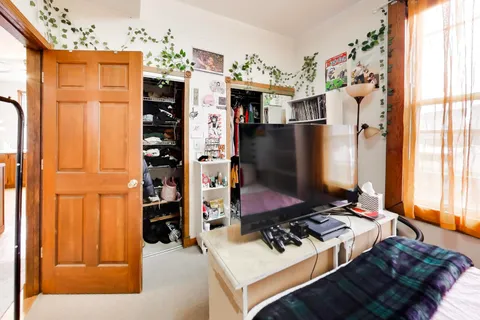 $1,295,000 | 1639 North Claremont Avenue, Chicago, IL 60647