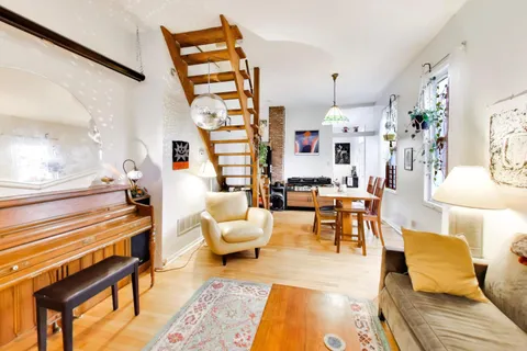 $1,295,000 | 1639 North Claremont Avenue, Chicago, IL 60647