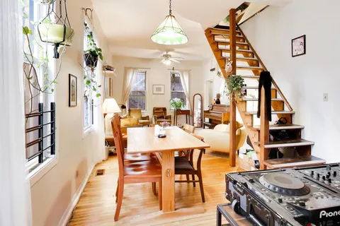 $1,295,000 | 1639 North Claremont Avenue, Chicago, IL 60647