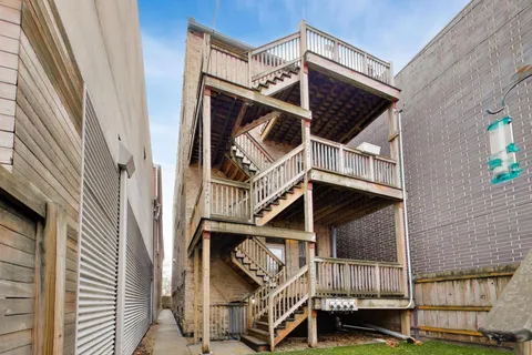 $1,295,000 | 1639 North Claremont Avenue, Chicago, IL 60647