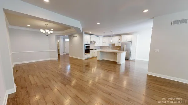 $4,500 | 3010 North Spurway Drive, Ann Arbor, MI 48105