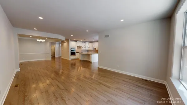 $4,500 | 3010 North Spurway Drive, Ann Arbor, MI 48105