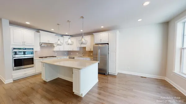 $4,500 | 3010 North Spurway Drive, Ann Arbor, MI 48105