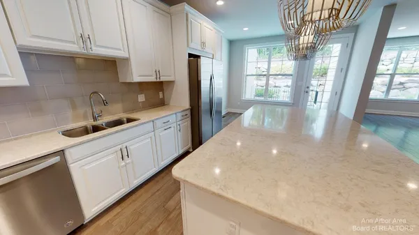 $4,500 | 3010 North Spurway Drive, Ann Arbor, MI 48105