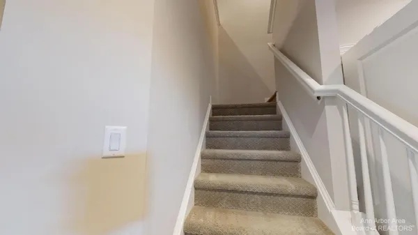 $4,500 | 3010 North Spurway Drive, Ann Arbor, MI 48105