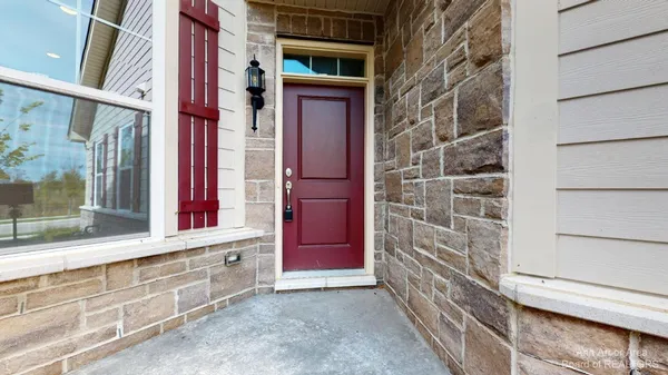 $4,500 | 3010 North Spurway Drive, Ann Arbor, MI 48105