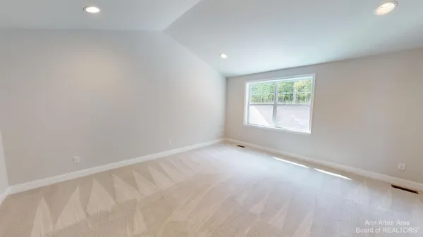 $4,500 | 3010 North Spurway Drive, Ann Arbor, MI 48105