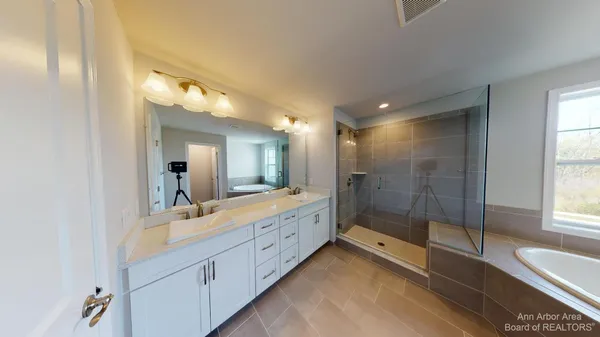 $4,500 | 3010 North Spurway Drive, Ann Arbor, MI 48105