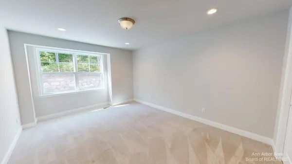 $4,500 | 3010 North Spurway Drive, Ann Arbor, MI 48105