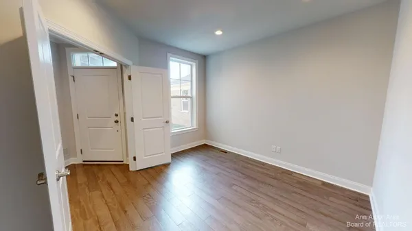 $4,500 | 3010 North Spurway Drive, Ann Arbor, MI 48105