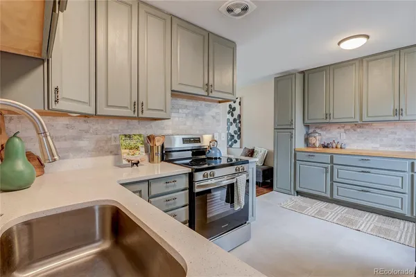 $575,000 | 7672 Saulsbury Street, Arvada, CO 80003