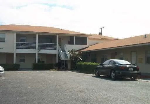 $1,500 | 1600 South N Street, Unit 107, Lake Worth Beach, FL 33460