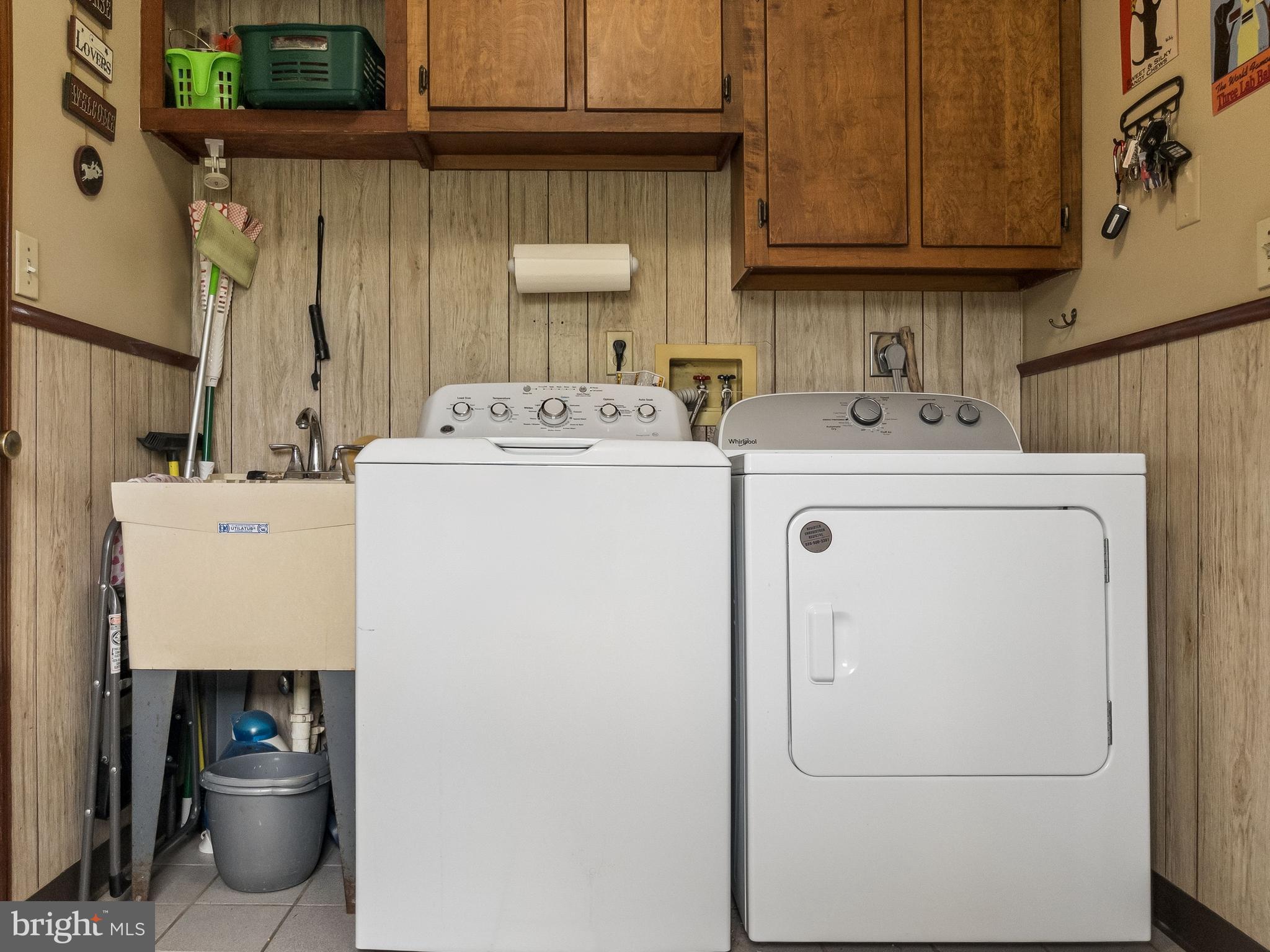 407 Miller Road Reading, PA 19608 - Photo 14 of 37 Main Level Laundry