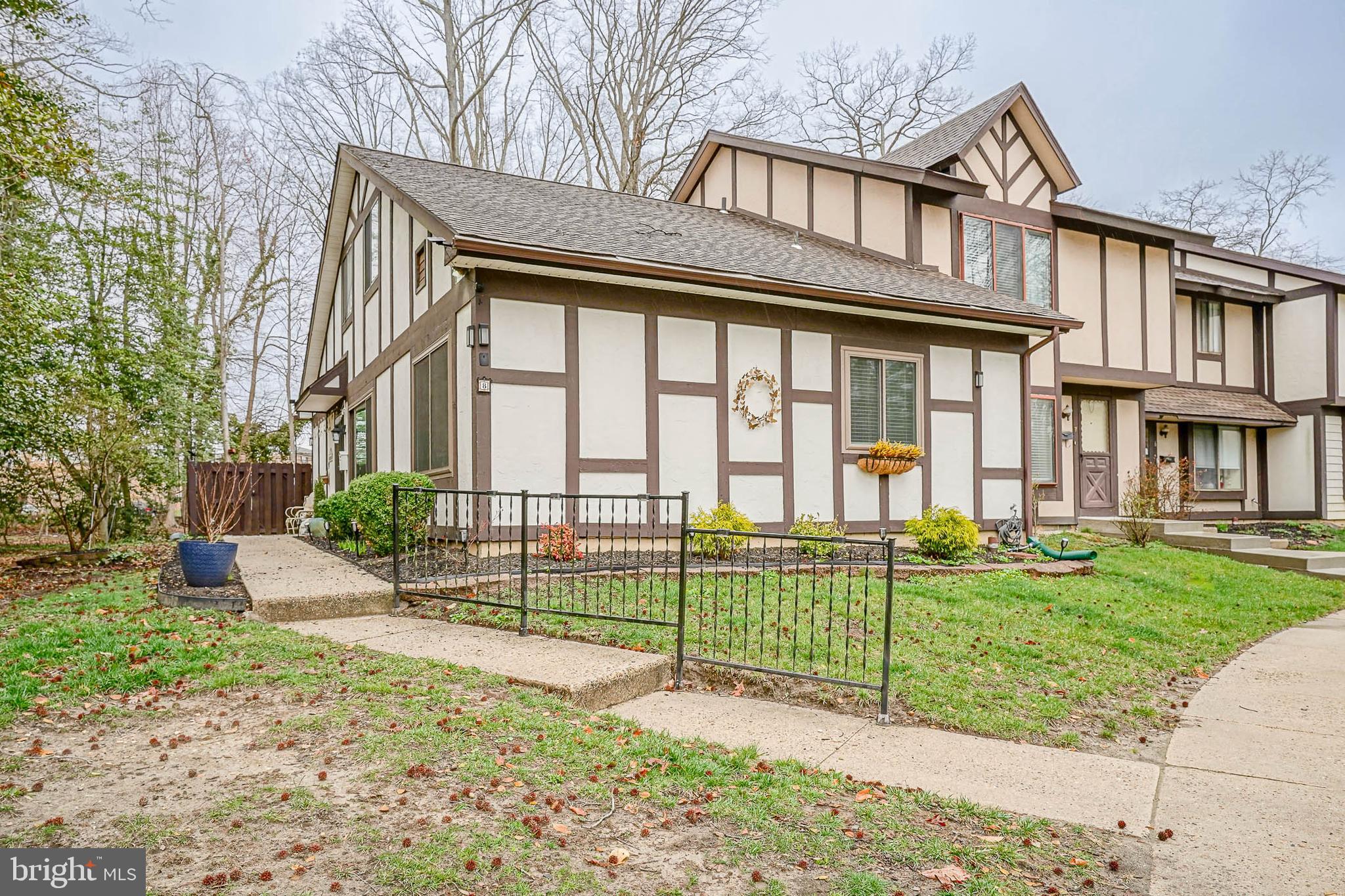 Welcome to 8 Sycamore!