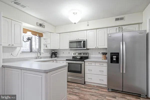 $319,000 | 8 Sycamore Court, Lumberton, NJ 08048