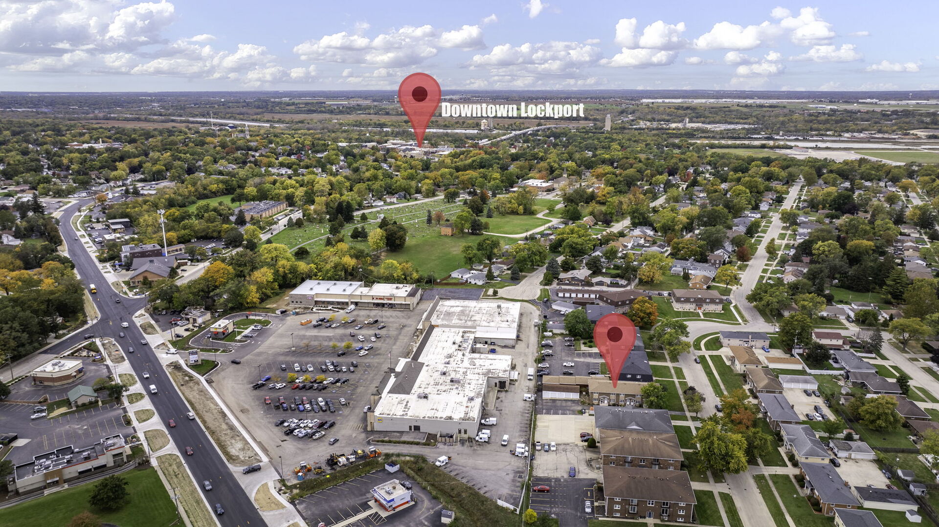 613 East 3rd Street, Unit 4 Lockport, IL 60441 - Photo 2 of 25 a view of a city