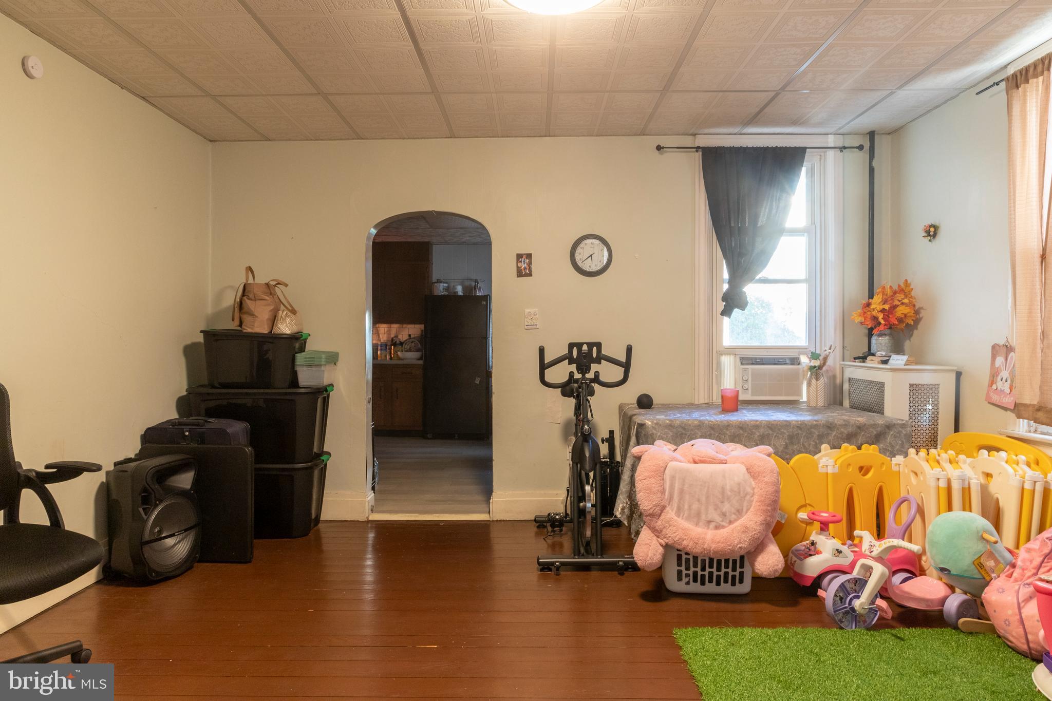 260 South 6th Street Lebanon, PA 17042 - Photo 5 of 21 a bed room with furniture and a table