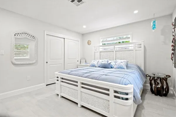 $8,500 | Undisclosed Address, Sarasota, FL 34239