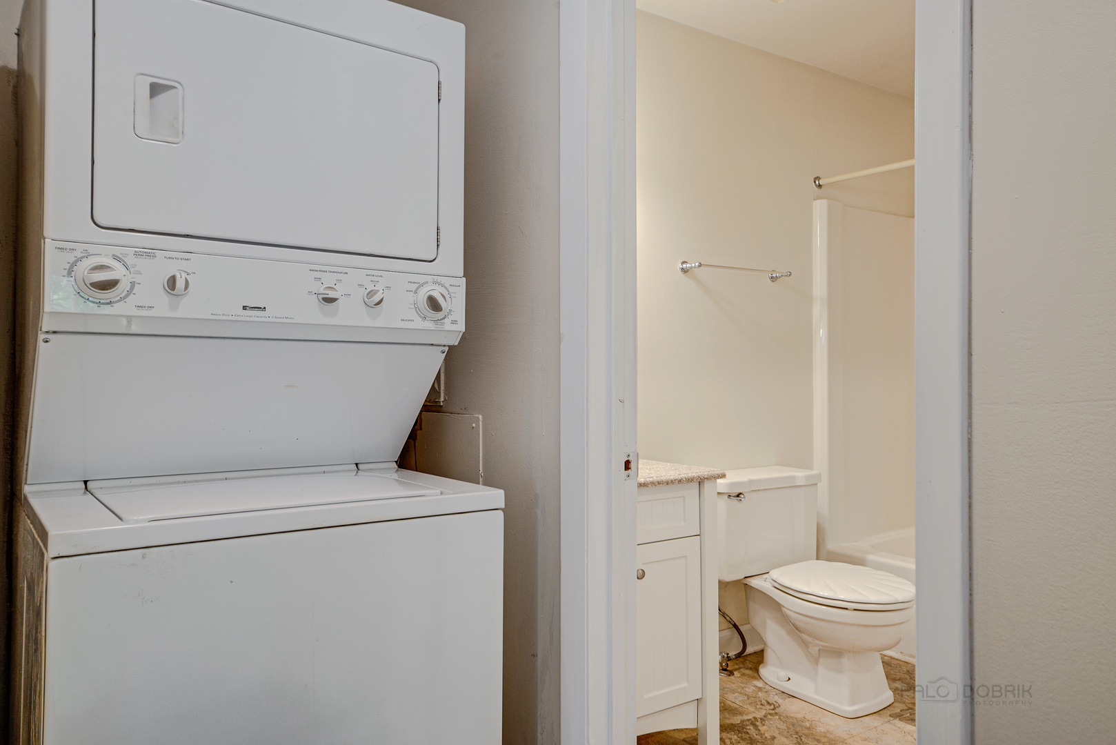 721 Colby Court Gurnee, IL 60031 - Photo 4 of 26