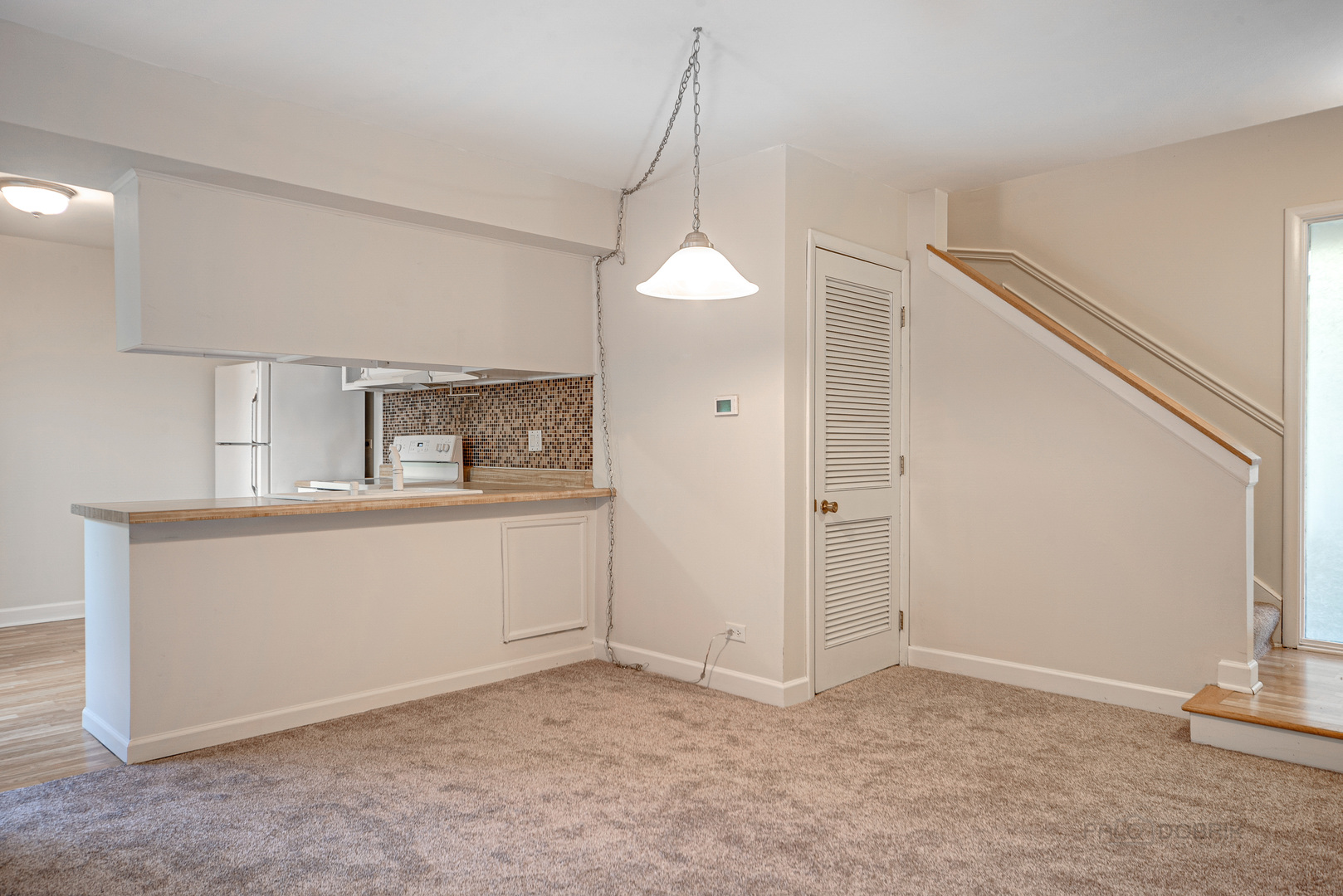 721 Colby Court Gurnee, IL 60031 - Photo 9 of 26