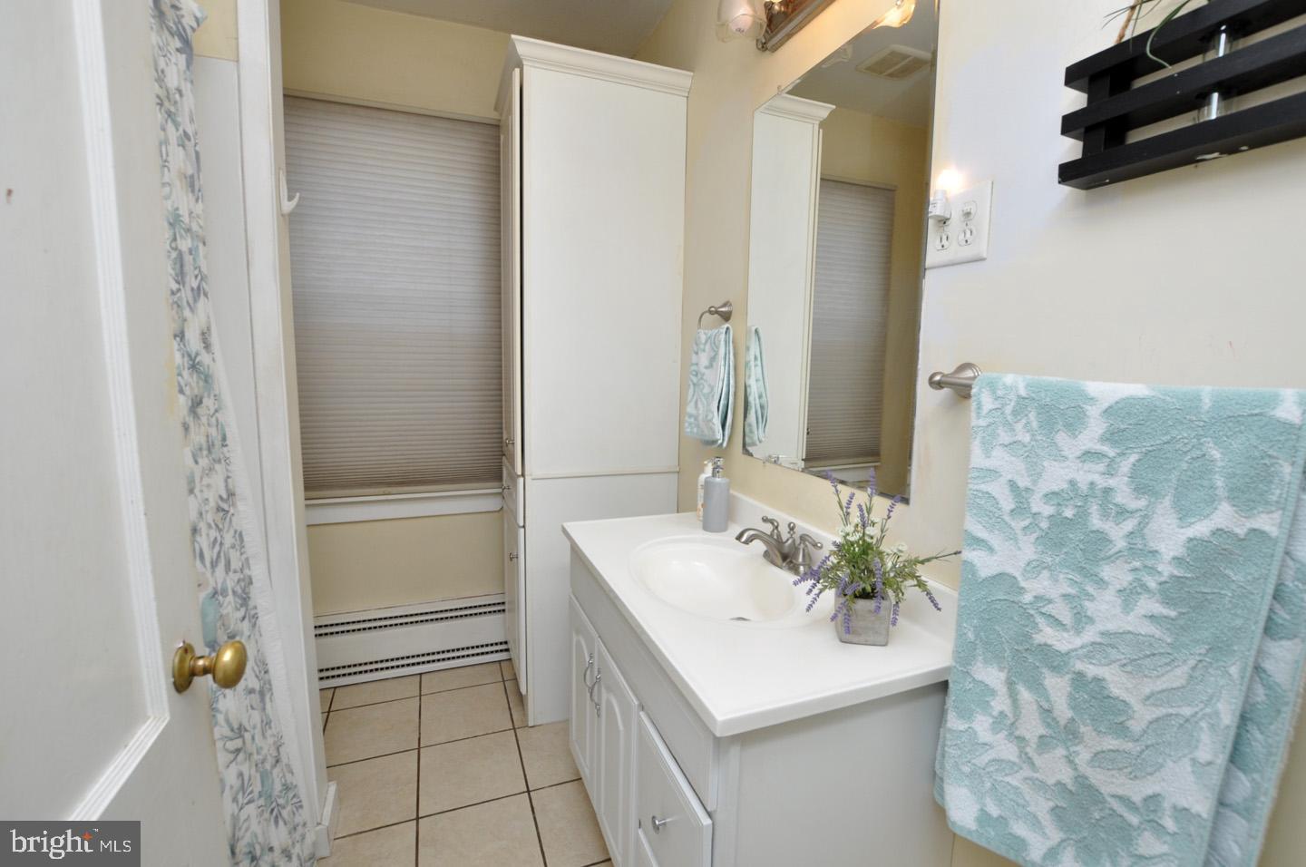 4312 Church Road Mount Laurel, NJ 08054 - Photo 16 of 21 Full bath