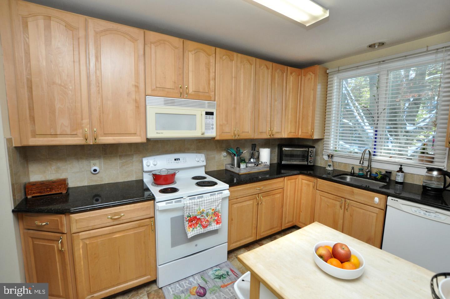 4312 Church Road Mount Laurel, NJ 08054 - Photo 10 of 21 Granite