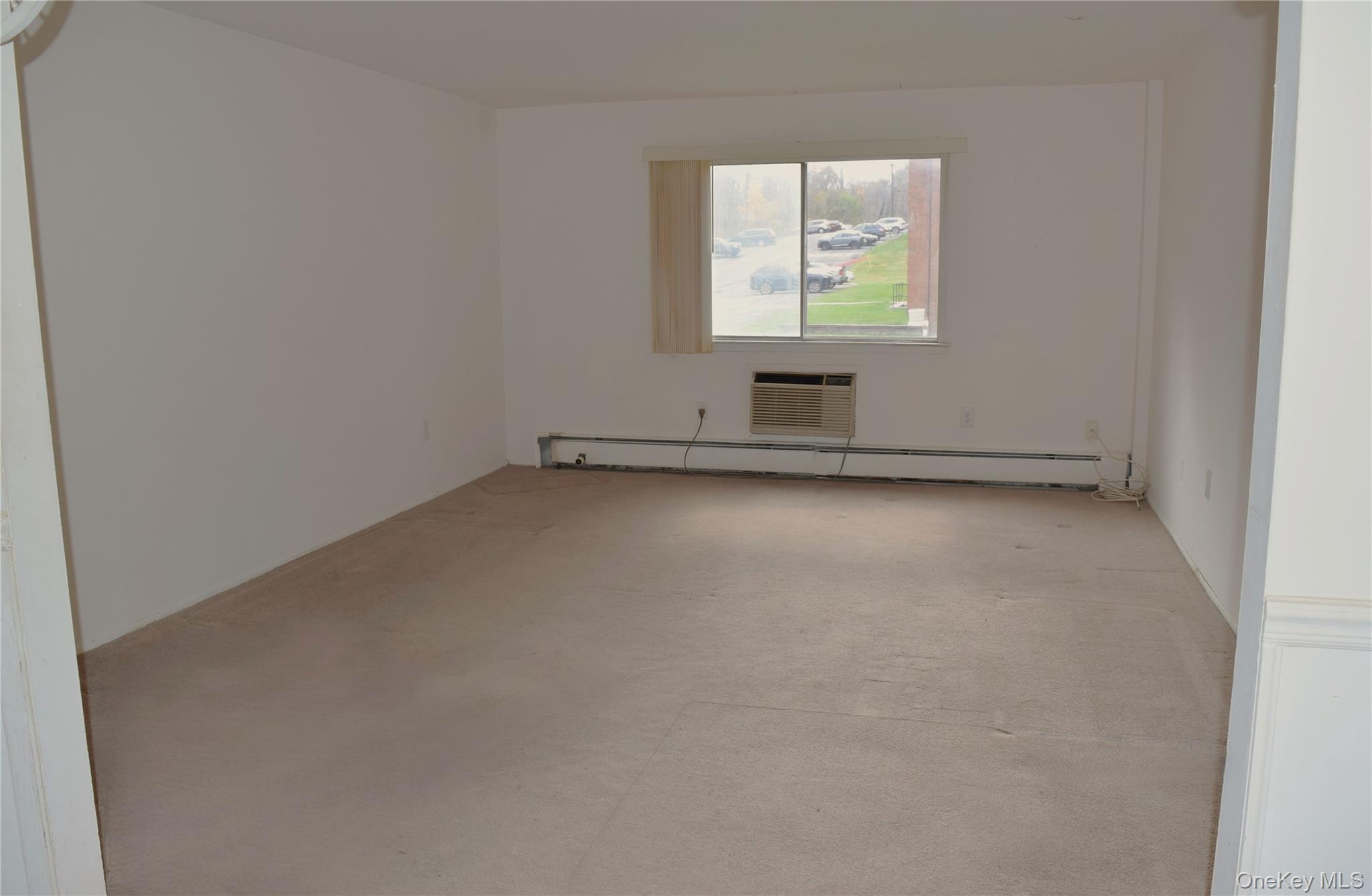 37 Tanager Road, Unit 3704 Monroe, NY 10950 - Photo 5 of 25 an empty room with a window