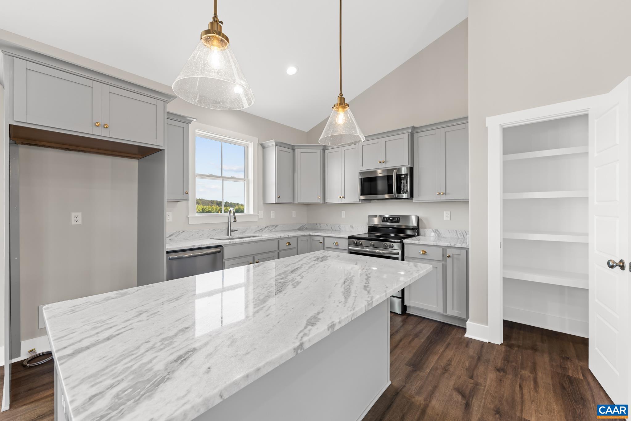 2794 South Constitution Route Dillwyn, VA 23936 - Photo 7 of 20