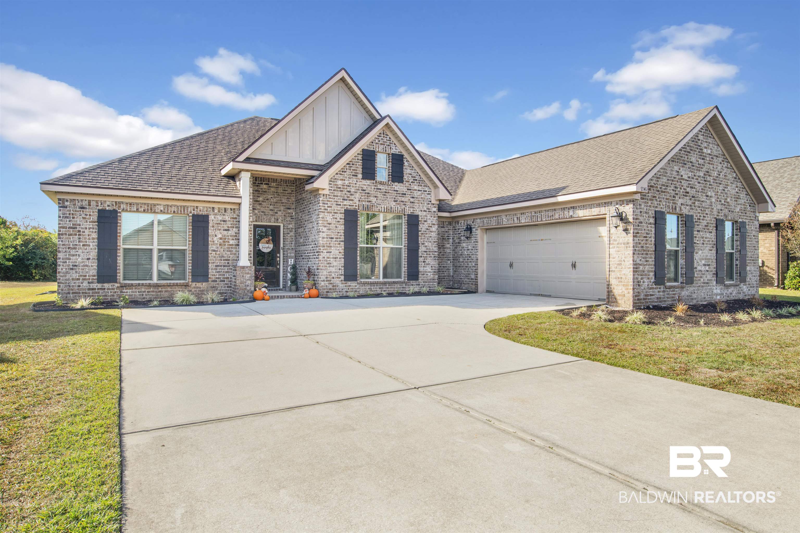 7049 Rocky Rd Loop Gulf Shores, AL 36542 - Photo 2 of 29 Gallery Image 2