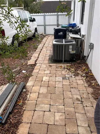 $1,150 | 2875 Northwest 167th Terrace, Unit 1, Miami Gardens, FL 33056