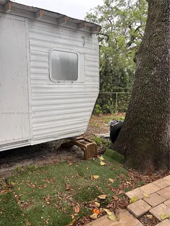 $1,150 | 2875 Northwest 167th Terrace, Unit 1, Miami Gardens, FL 33056