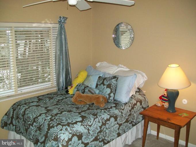 1569 Inlet Court Reston, VA 20190 - Photo 12 of 25 Bedroom #2