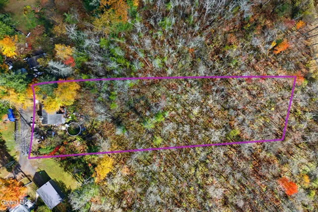 $167,500 | 1557 Hemlocks Lane, Argyle, NY 12809