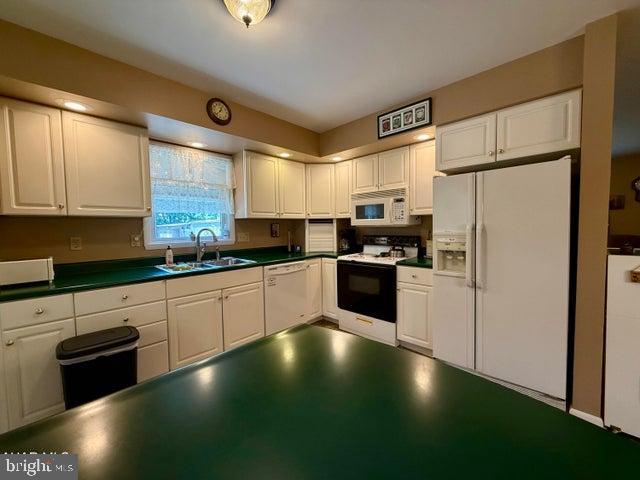 703 Spring Street Saxton, PA 16678 - Photo 6 of 51