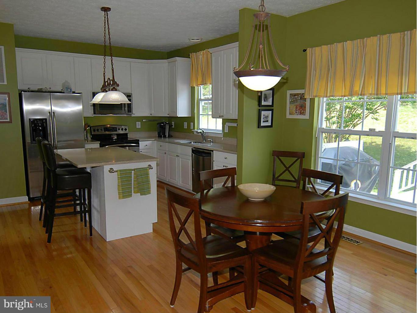 1200 Breckenridge Court Riva, MD 21140 - Photo 11 of 28 a dining room with furniture and window