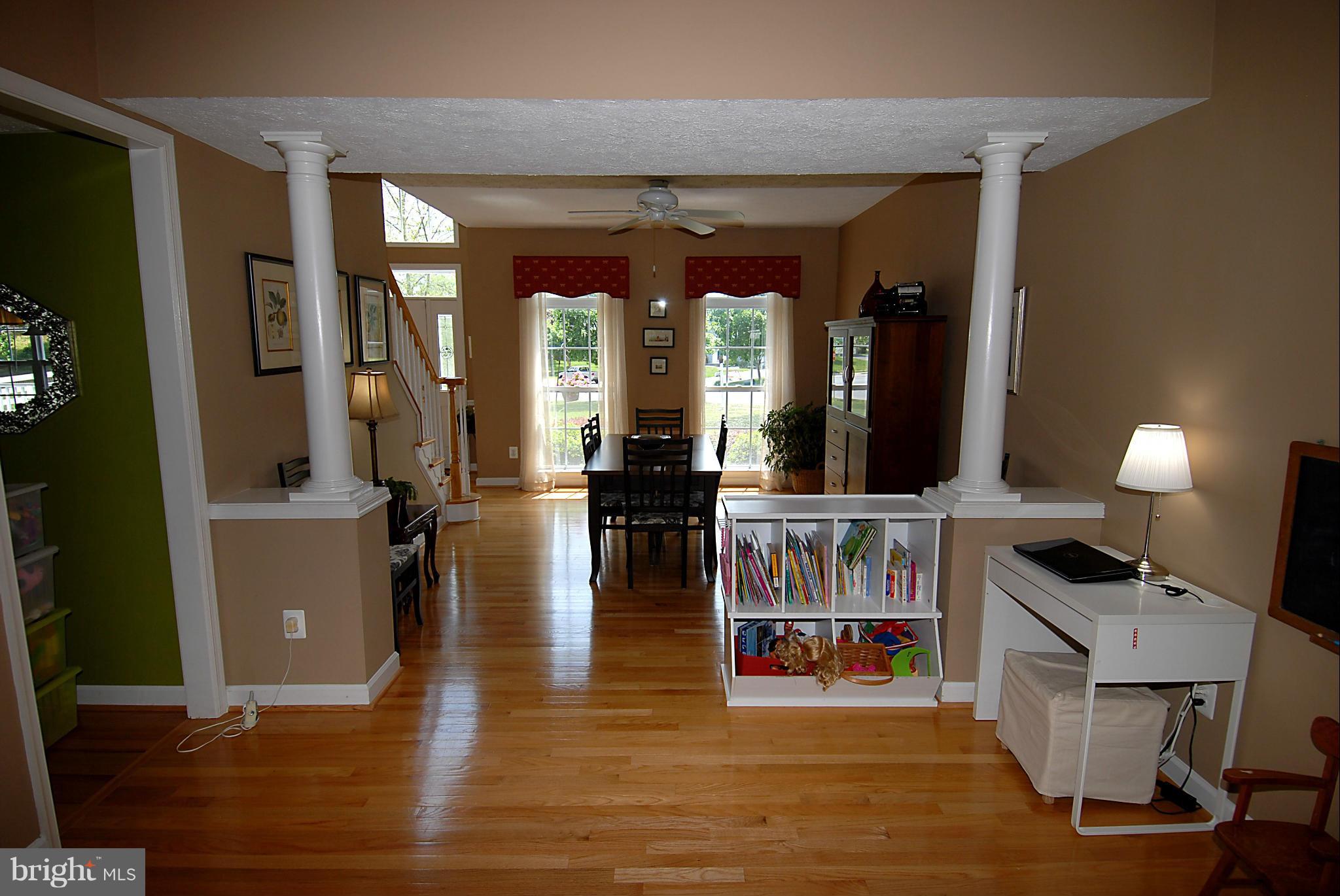 1200 Breckenridge Court Riva, MD 21140 - Photo 4 of 28 a living room with furniture and a fireplace