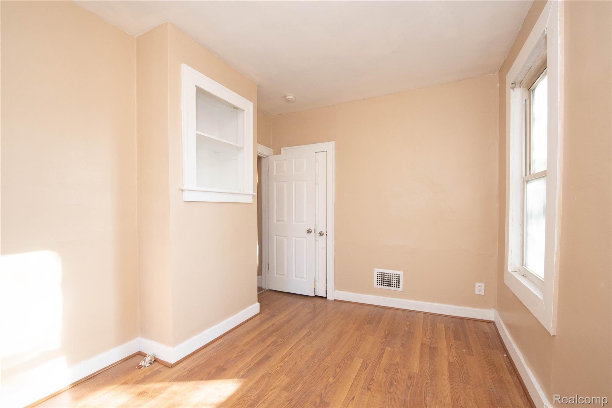 2229 Alter Road Detroit, MI 48215 - Photo 42 of 50 Alter 2229 -42.jpg