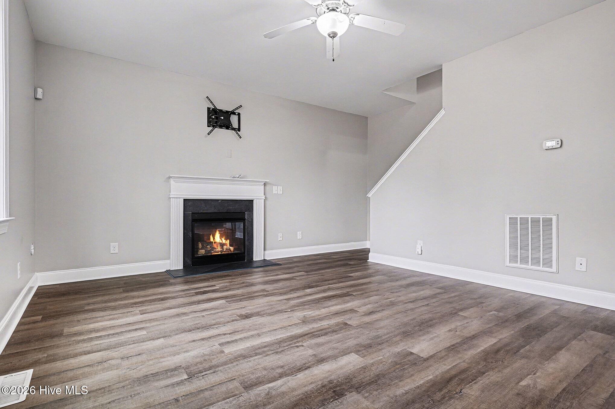 201 Phillips Ridge Lane Goldsboro, NC 27530 - Photo 6 of 33 005_file_5216