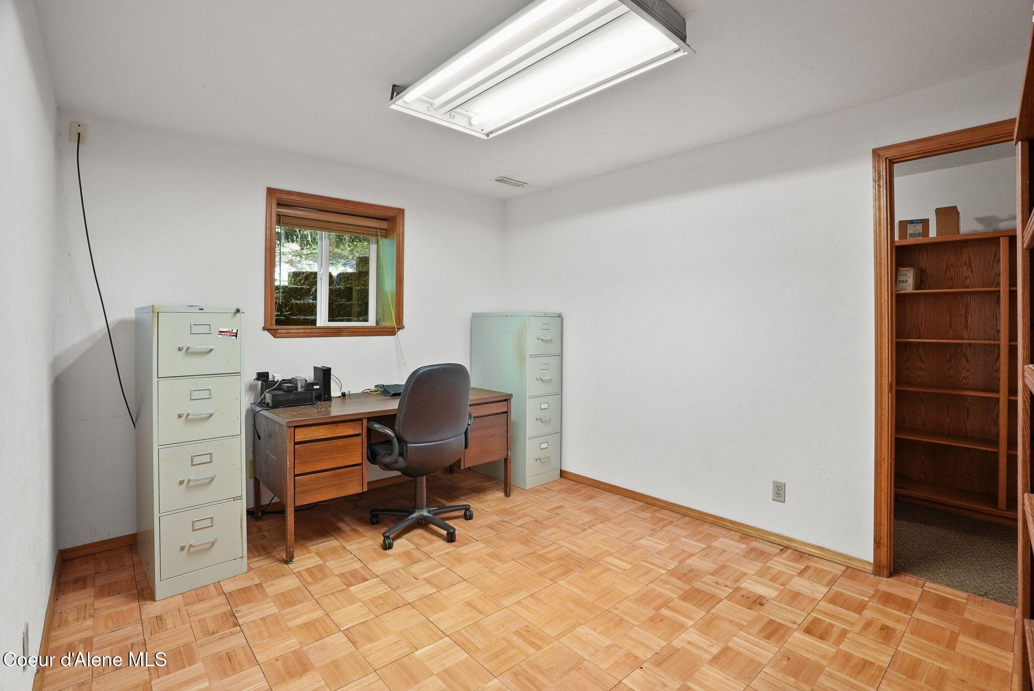 18400 West Holliday Way Hauser, ID 83854 - Photo 22 of 39 Basement Bedroom/office