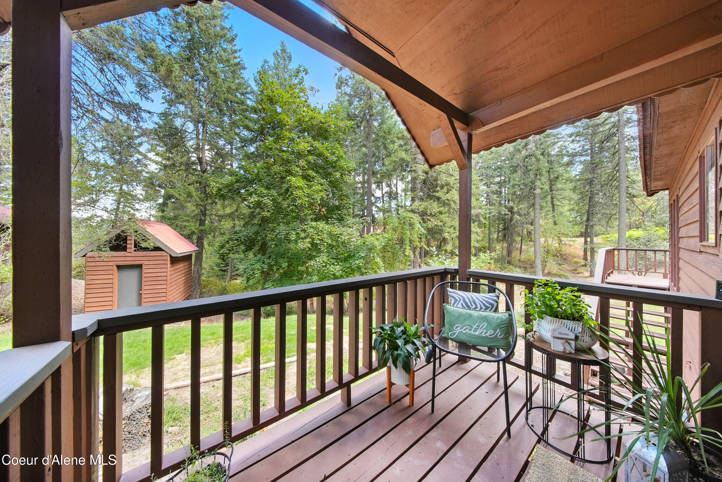 18400 West Holliday Way Hauser, ID 83854 - Photo 24 of 39 Inside-Spokane-Holiday New-14