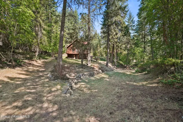 $750,000 | 18400 West Holliday Way, Hauser, ID 83854
